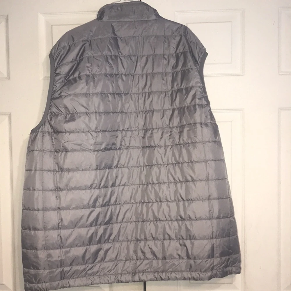 Unisex UVA Puffed Vest